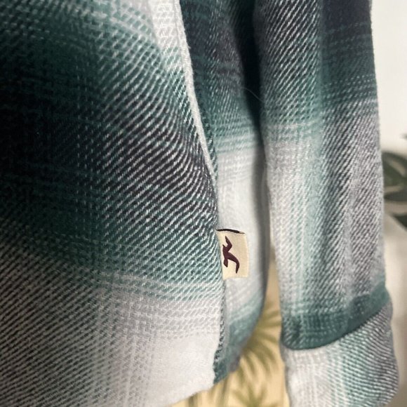 Women's Hollister Boyfriend Fit Fleece Overshirt Small Blue White Longsl… - Picture 2 of 7